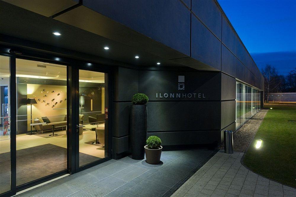 Ilonn Hotel พอซนาน ภายนอก รูปภาพ